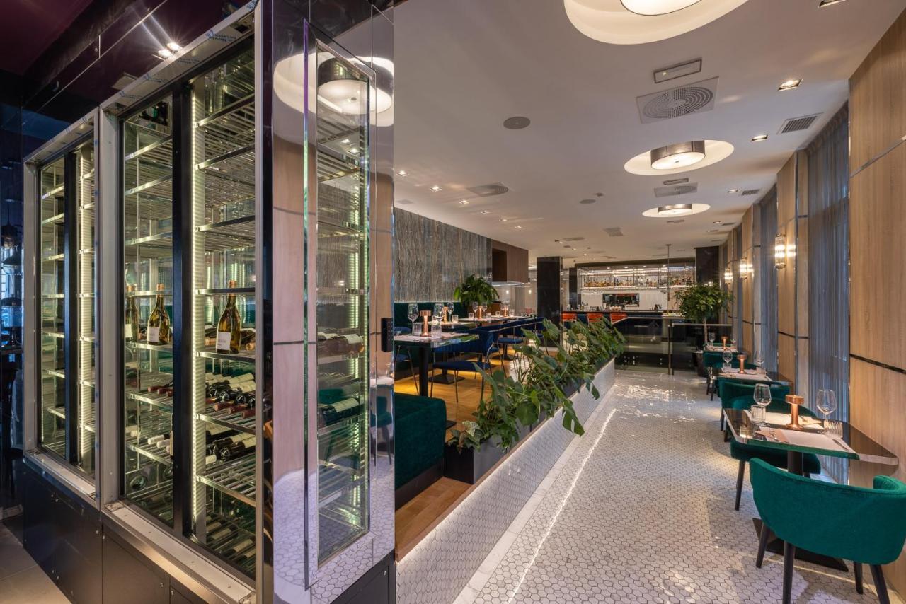Silver Crown & Residence, Palace Quarter Отель Будапешт